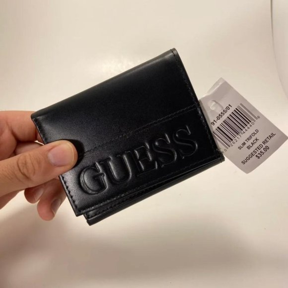 Slim GUESS Wallet - Picture 1 of 3